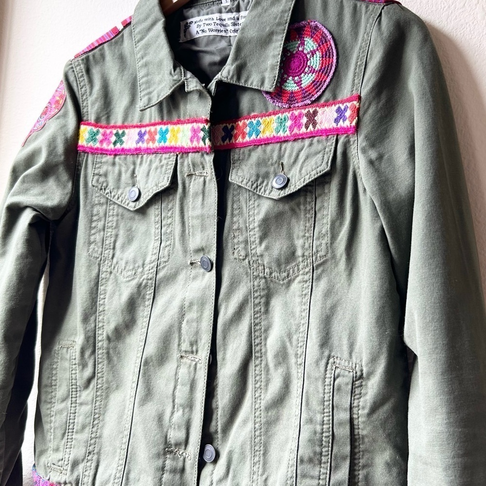Two Tequila Sisters Custom Made Green Pink Denim Jacket Sz Small - Picture 4 of 13
